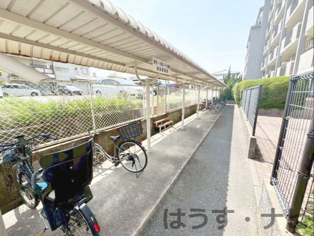 ロワールマンション篠栗の駐輪場|きちんと管理された自転車置き場です！
