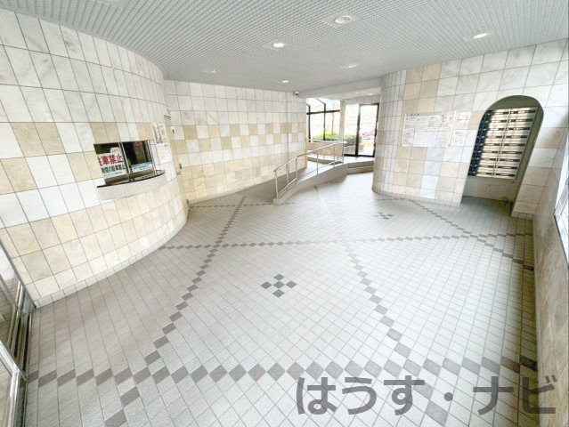 ロワールマンション篠栗のエントランス|毎日通るエントランスです！