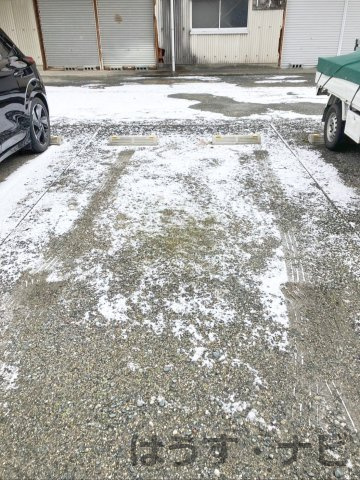 ロワールマンション篠栗の駐車場|近隣駐車場は5000円／月です！マンションのすぐ裏手にあります！