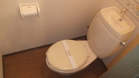 カサヴェールＡｓａｈｉのトイレ|（写真は別号室です）