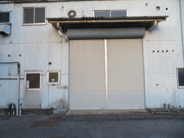 狭山市入間川３丁目の倉庫の外観