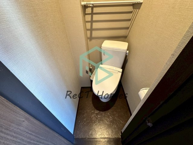 ONE LIGHTマンションのトイレ