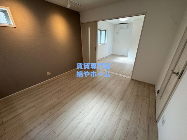フジパレス帝塚山Ⅰ番館の居間・リビング|使いやすい居間です