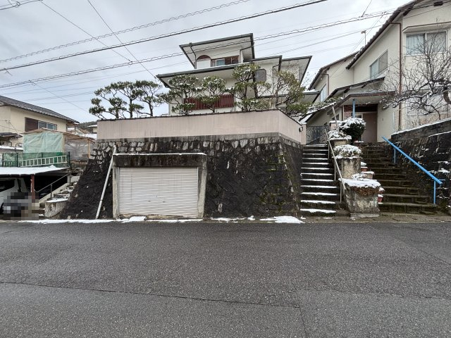 売土地　相田３丁目の前面道路含む現地写真