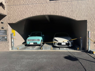 【駐車場】