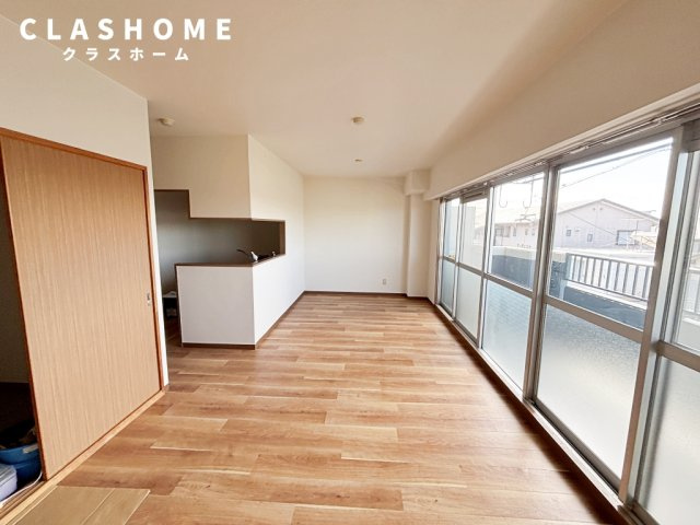 サントヴィラージュ　　刈谷市近郊の賃貸はクラスホーム刈谷店の居間・リビング