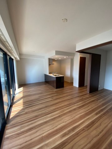 オープンレジデンシア桜並木ガーデンの居間・リビング