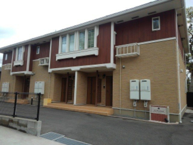 ラ・プランタンの外観|きれいな外観です