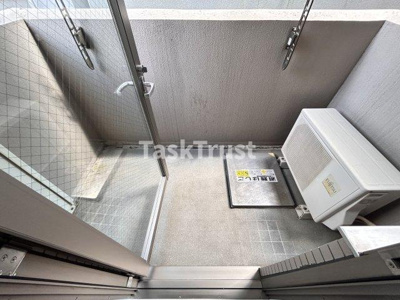 【バルコニー】 | ジュネーゼグラン天満