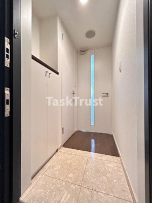 【玄関】 | ジュネーゼグラン天満