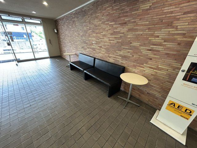 パレス朝霧ケ丘のロビー