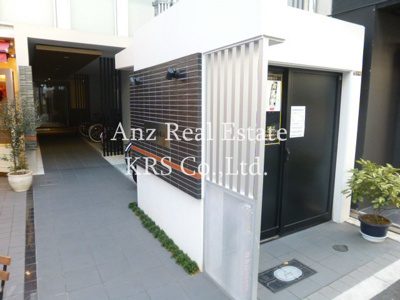 【エントランス】 | ファヴール南堀江 | モダンなエントランスです♪