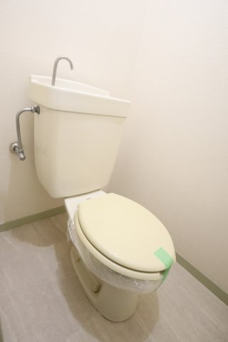 サンヒルズ中町のトイレ|写真は他室