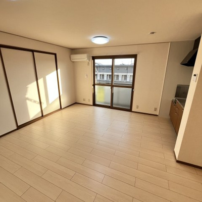 【居間・リビング】 | EAST NONAMI 六番館