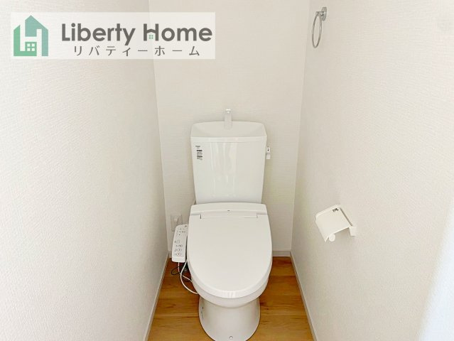 水戸市見川21期　新築戸建　2号棟のトイレ