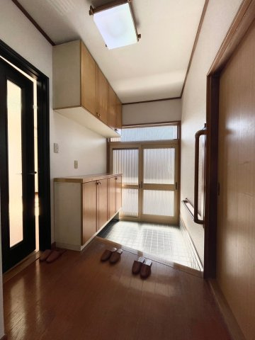【玄関】 | 館林市城町　中古住宅