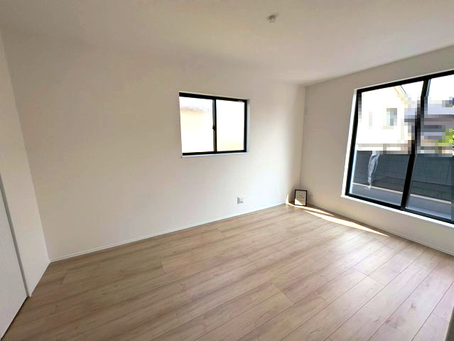 三木市志染町西自由が丘２丁目の洋室