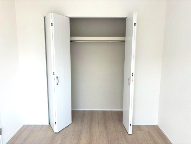 三木市志染町西自由が丘２丁目の収納