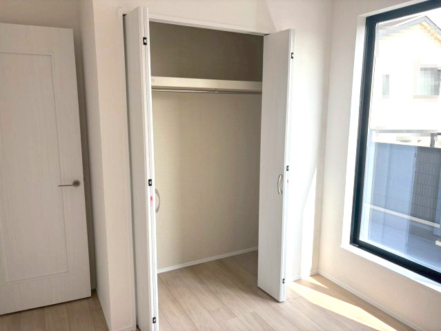 三木市志染町西自由が丘２丁目の収納