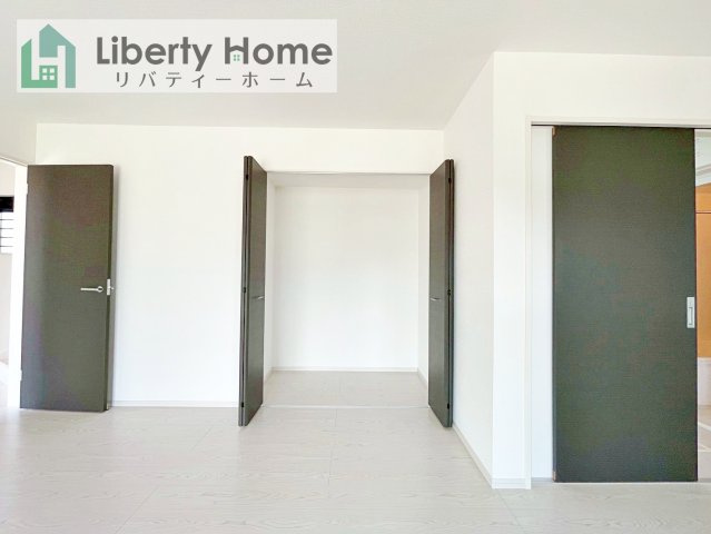 水戸市見川21期　新築戸建　3号棟の収納