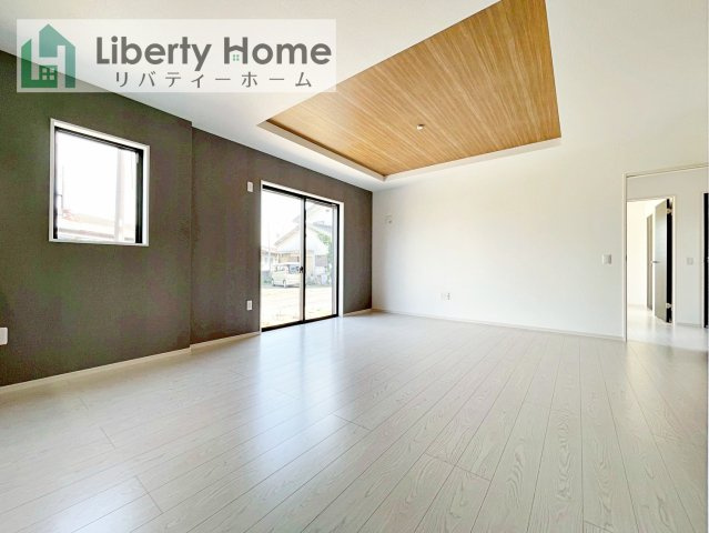 水戸市見川21期　新築戸建　3号棟の居間・リビング