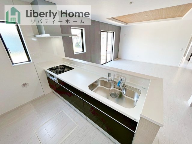 水戸市見川21期　新築戸建　3号棟のキッチン