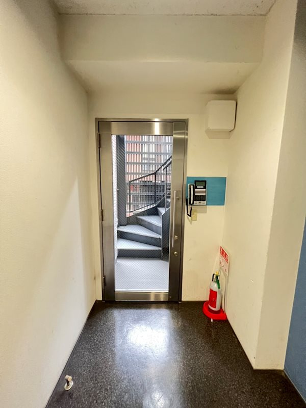 神戸市中央区下山手通５丁目の賃貸マンションの外観