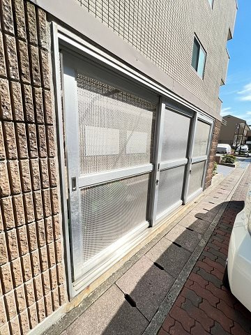 尼崎市若王寺３丁目の賃貸マンションの外観