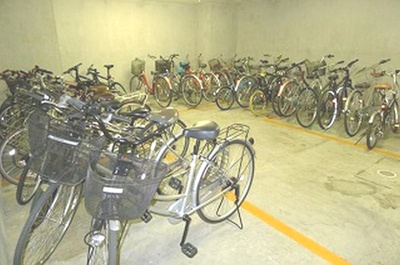 【駐車場】 | ステージファースト目白　※2/27退去 | 敷地内に自転車置き場があります(^^)/