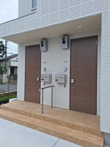第二双葉荘のエントランス