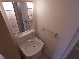 【洗面所】