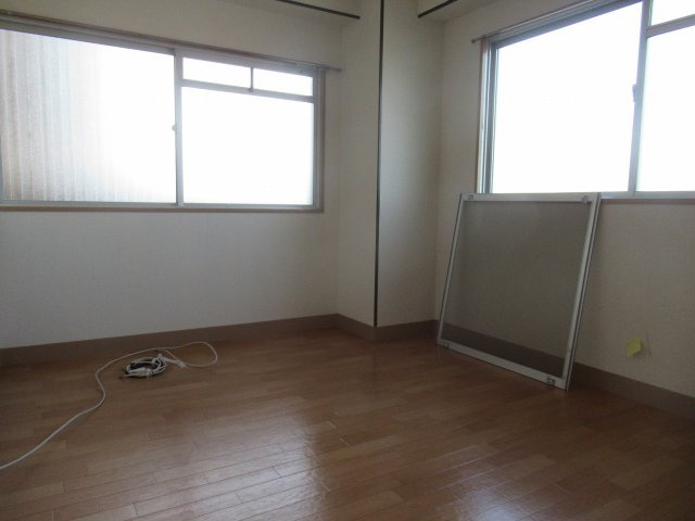 【居間・リビング】 | 協栄ハイツⅡ(鴻池新田賃貸） | 内装です