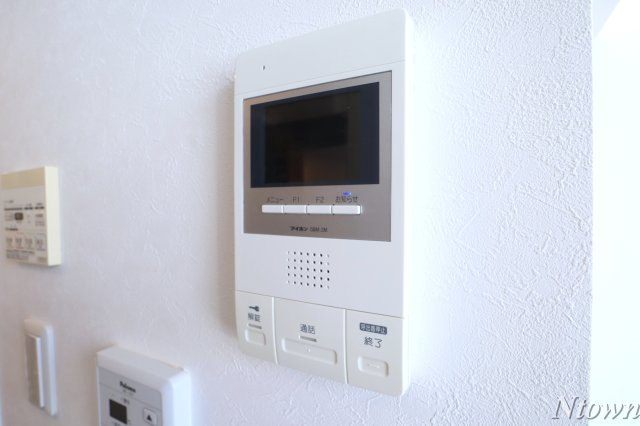 【セキュリティ】 | T-ステージ新栄 | モニター付きインターホンです