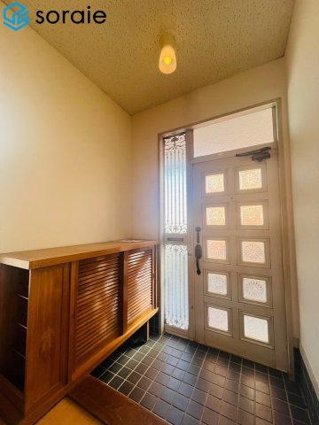 川越市砂新田1丁目　中古戸建の玄関