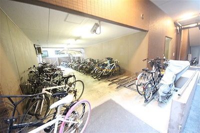 【駐車場】 | エステムコート難波WEST-SIDE大阪ドーム前