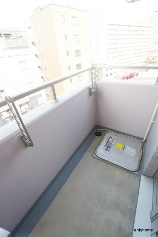 アクアプレイス梅田　仲介手数料無料のバルコニー