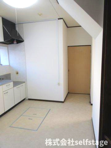 板橋区清水町の一戸建てのキッチン