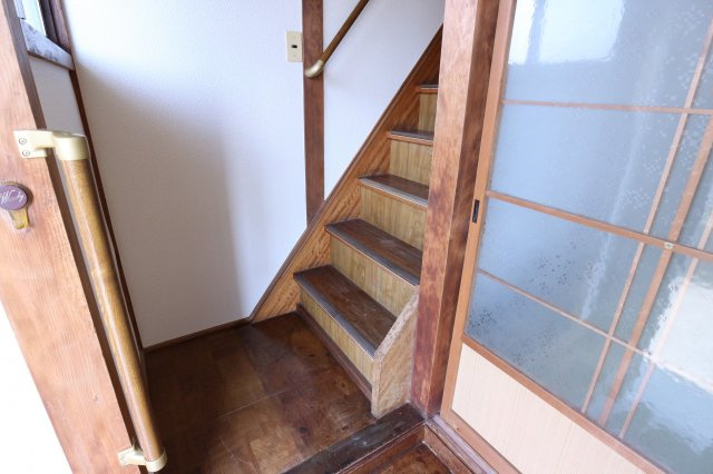 山手７丁目戸建の内装