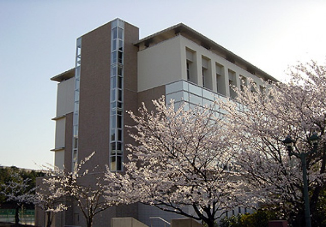 ヴィランス大塚Ⅱの周辺|きれいな外観です