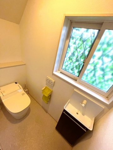 安城市古井町中本神　中古戸建のトイレ|落ち着いたトイレです