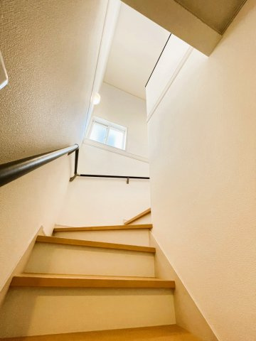 安城市古井町中本神　中古戸建の内装|おしゃれな内装です