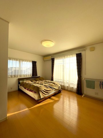 安城市古井町中本神　中古戸建の寝室|寝室です