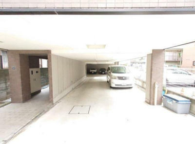 【駐車場】 | LA COMO CASA　14491 | 敷地内に自転車置き場があります(^^)/