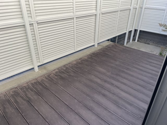 愛知県半田市庚申町２丁目 中古戸建のその他|ウッドデッキ