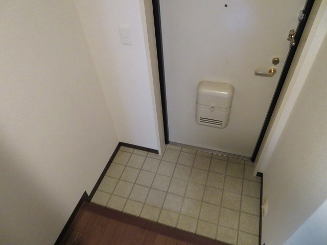 コートビュータワーの玄関