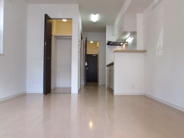 ルージェ仁川の居間・リビング|居間です