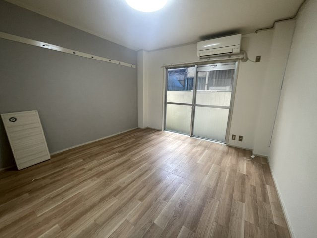 谷本ハイツ