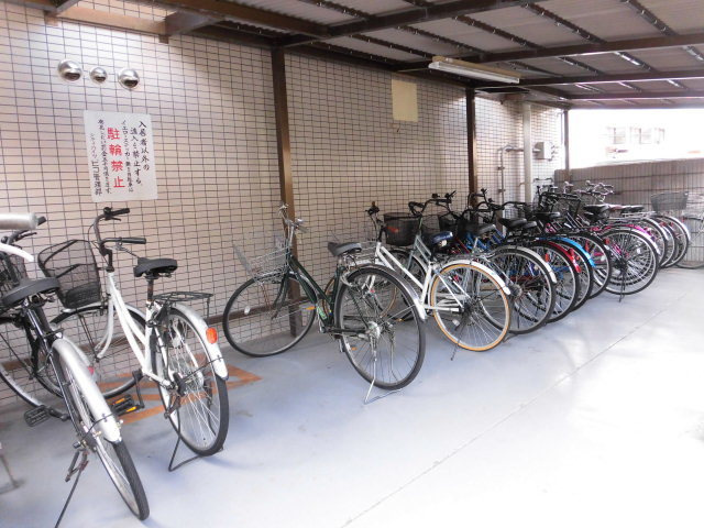 広々とした駐輪スペースも確保されています