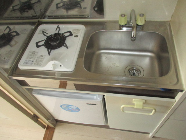 ガスキッチンなので火力があり炒め物も困りません