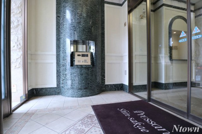 【エントランス】 | プレサンス新栄デコール | 落ち着いたエントランスです